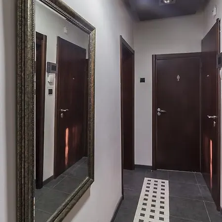 City Center Malki 5 *